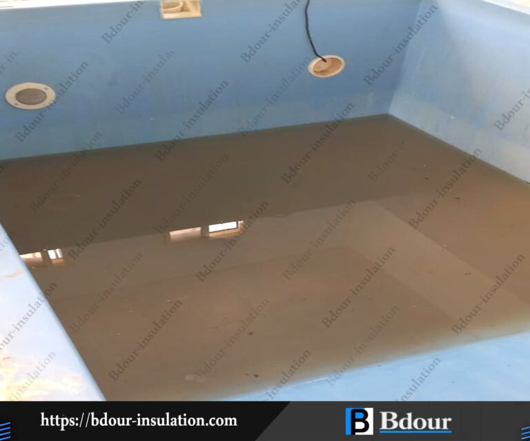 مؤسسة عزل مسابح بحي الريان جدة | تنفيذ عزل المسابح للمباني الجديدة   معالجة التشققات والفواصل الخرسانية قبل العزل بحي الريان